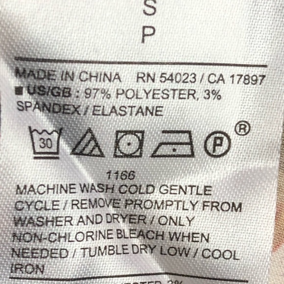 Banana Republic animal print brown tan cream sleeveless satin v-neck blouse S - Picture 8 of 9